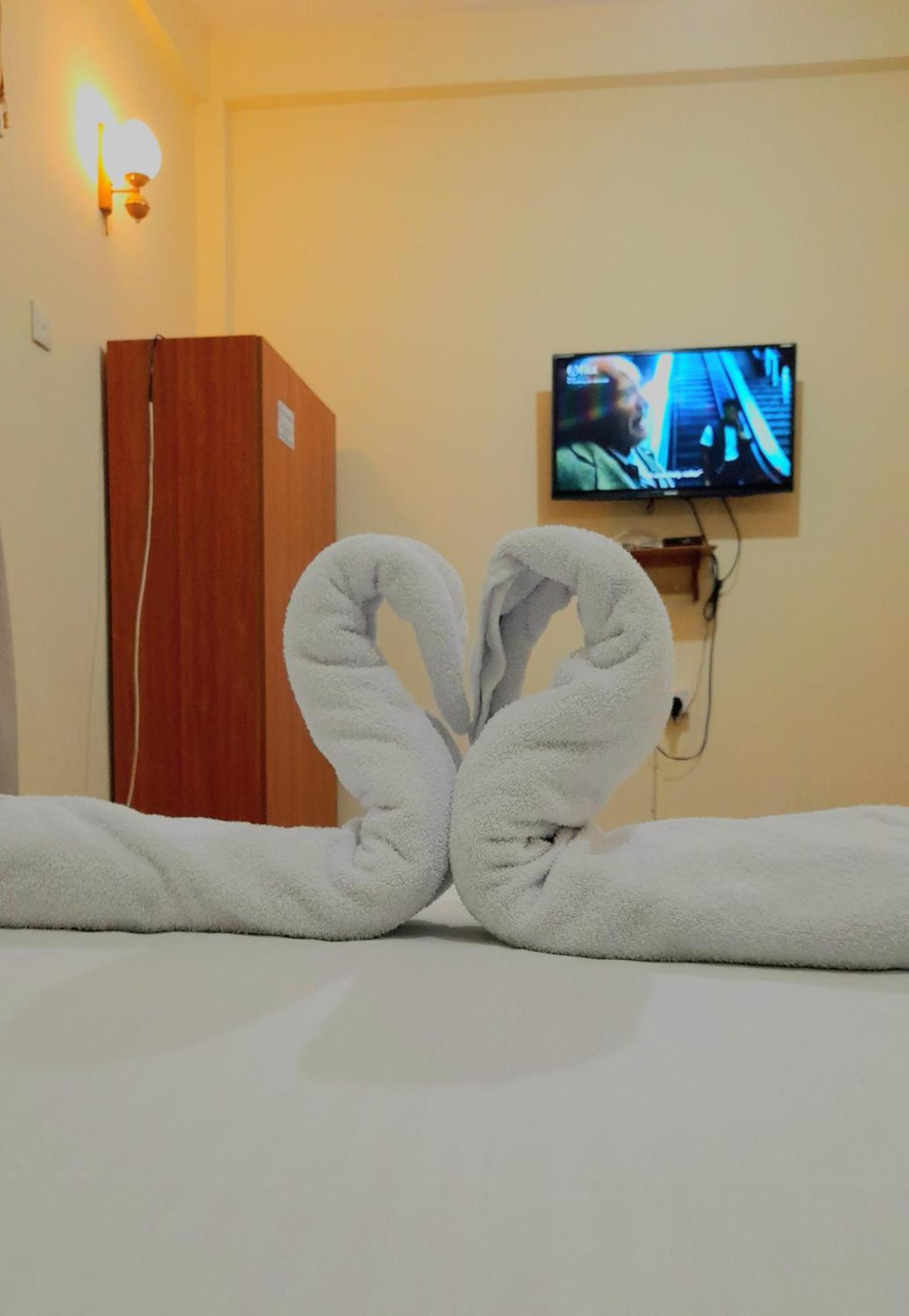 Madara Hotel Horana Luaran gambar